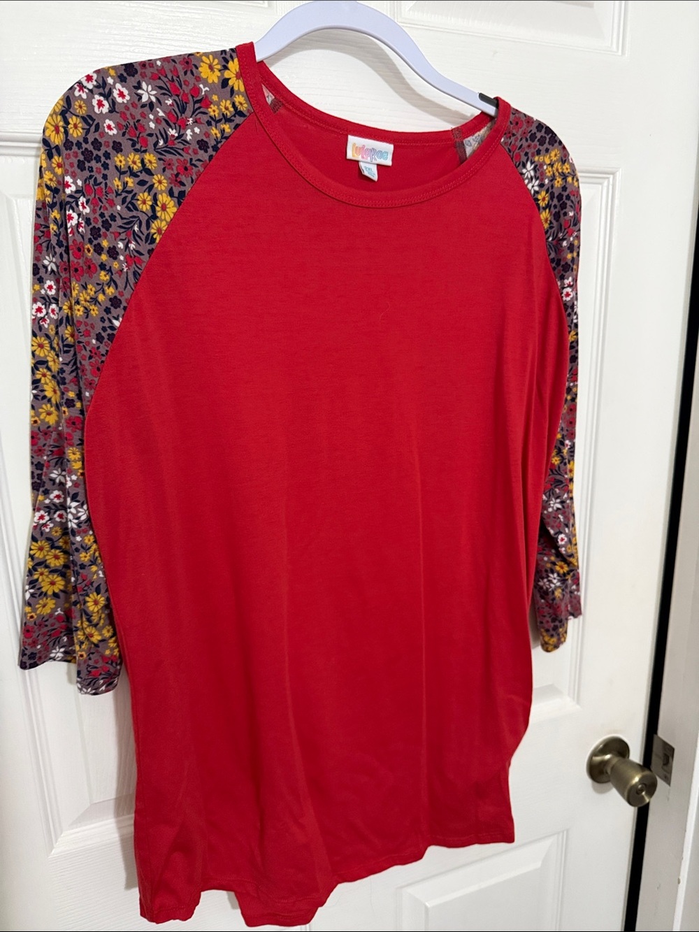LuLaRoe Red Raglan Top with Floral Contrast Sleeves